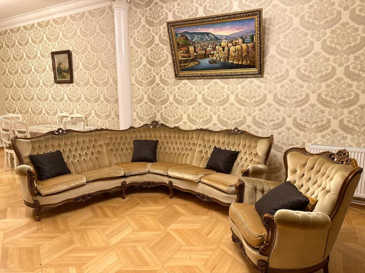 4 Bedroom Suite Apartment Ln Tbilisi City 外观 照片
