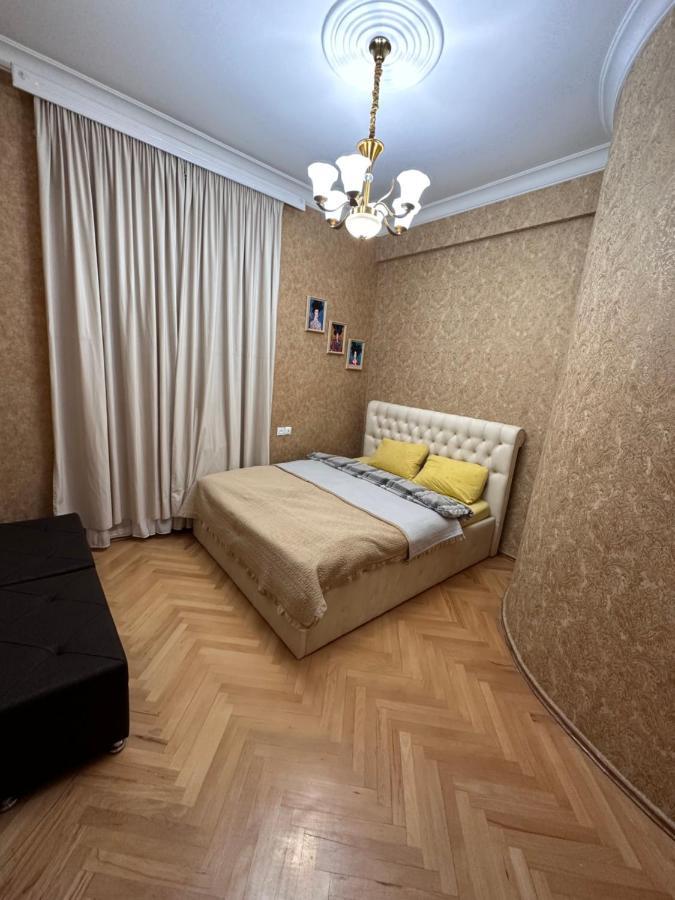 4 Bedroom Suite Apartment Ln Tbilisi City 外观 照片