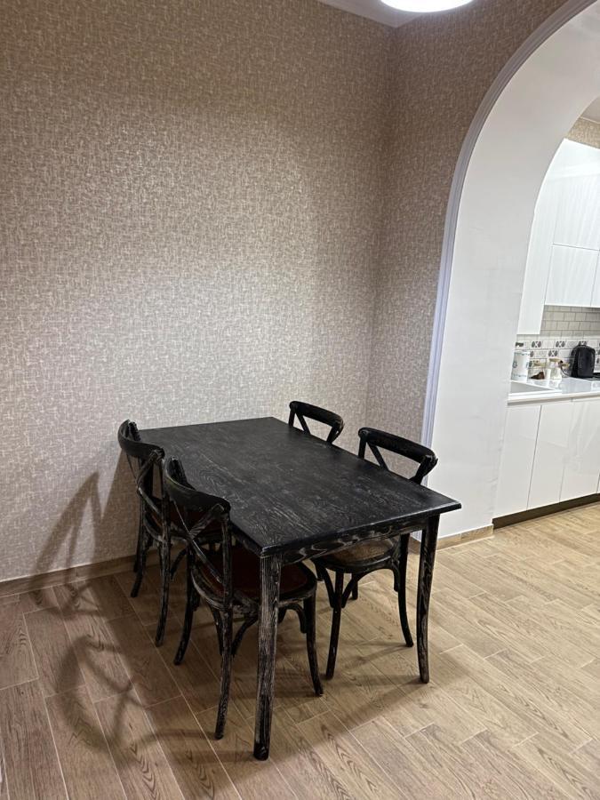 4 Bedroom Suite Apartment Ln Tbilisi City 外观 照片