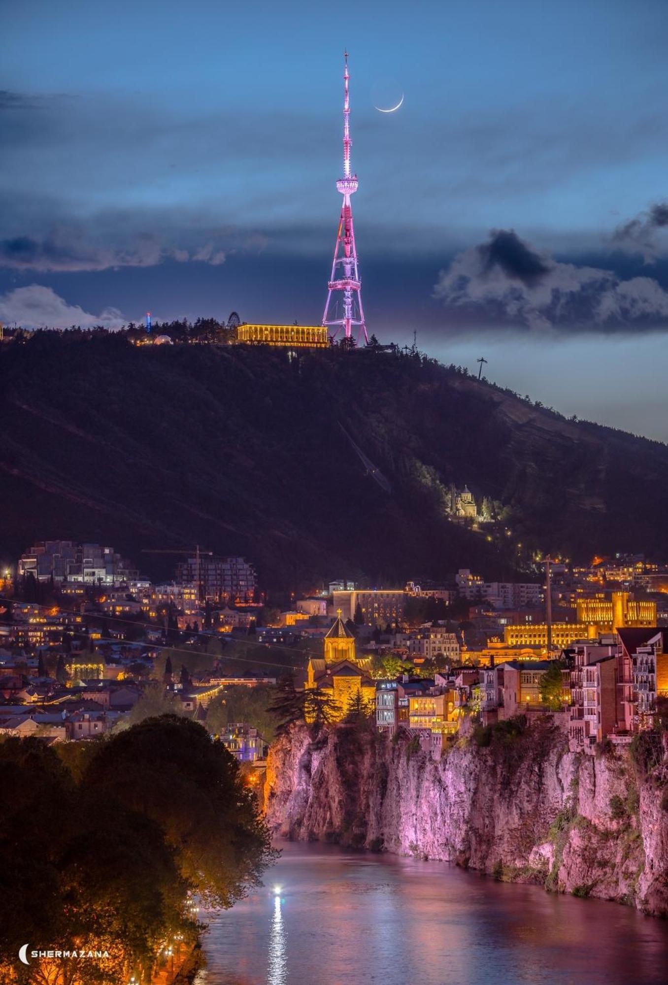 4 Bedroom Suite Apartment Ln Tbilisi City 外观 照片